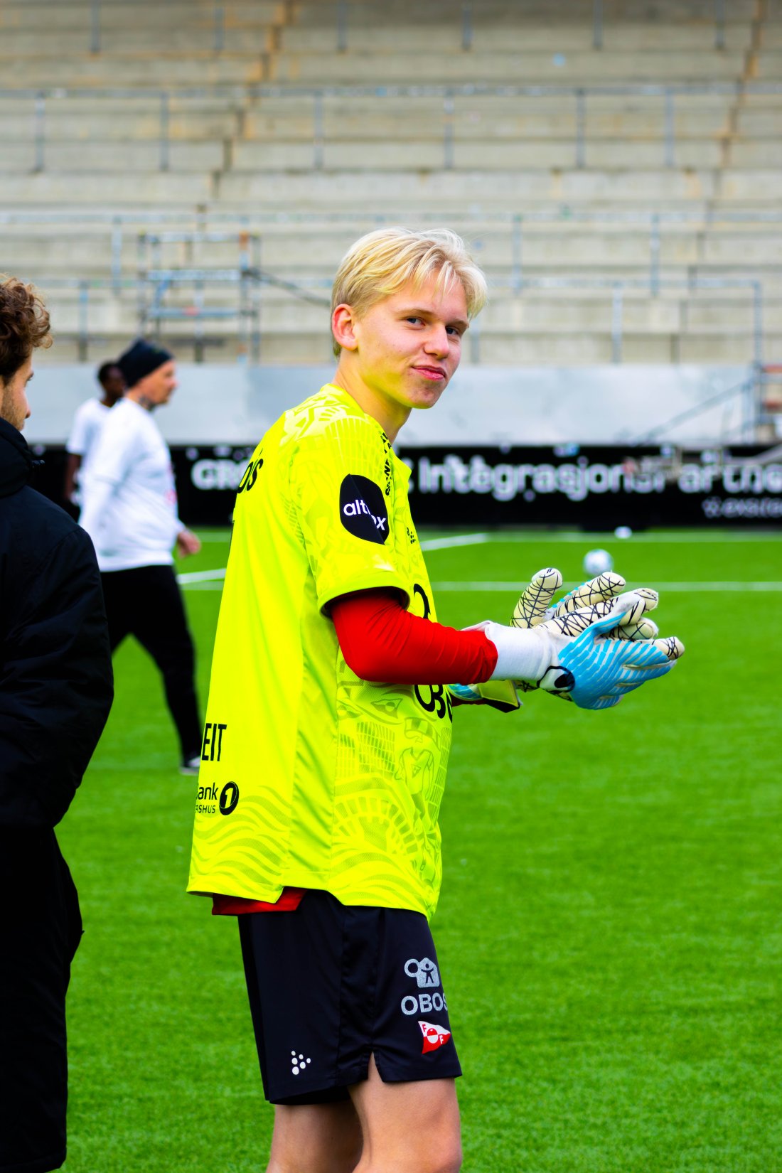 Eirik Granaas så litt ukomfortabel ut i sin nye rolle som keeper. Heldigvis er han kun 15 år og har god tid til å ta nivået mellom stengene.