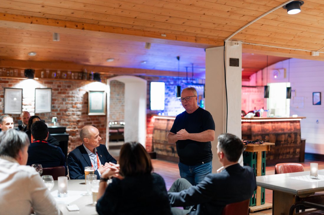 Dag Solheim var blant de som sa noen ord på FFK-nettverkets samling. (Foto: Qwerty AS)