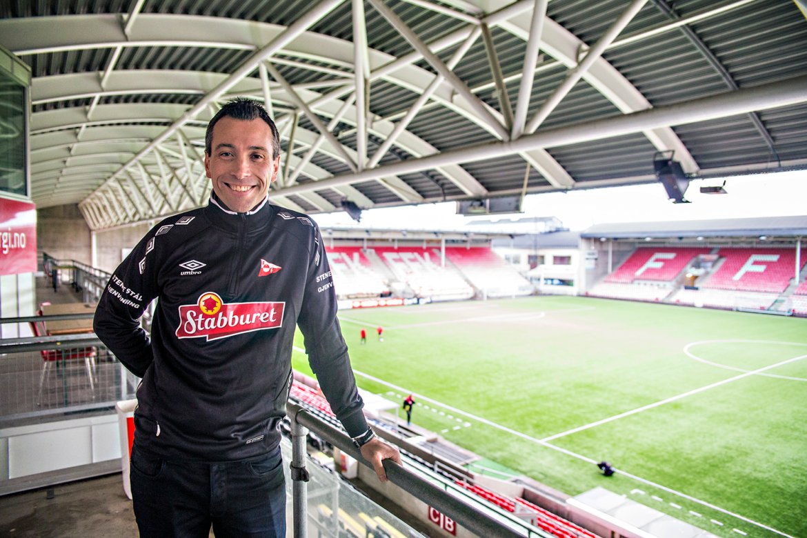 Andrea Loberto presentert som ny hovedtrener i FFK