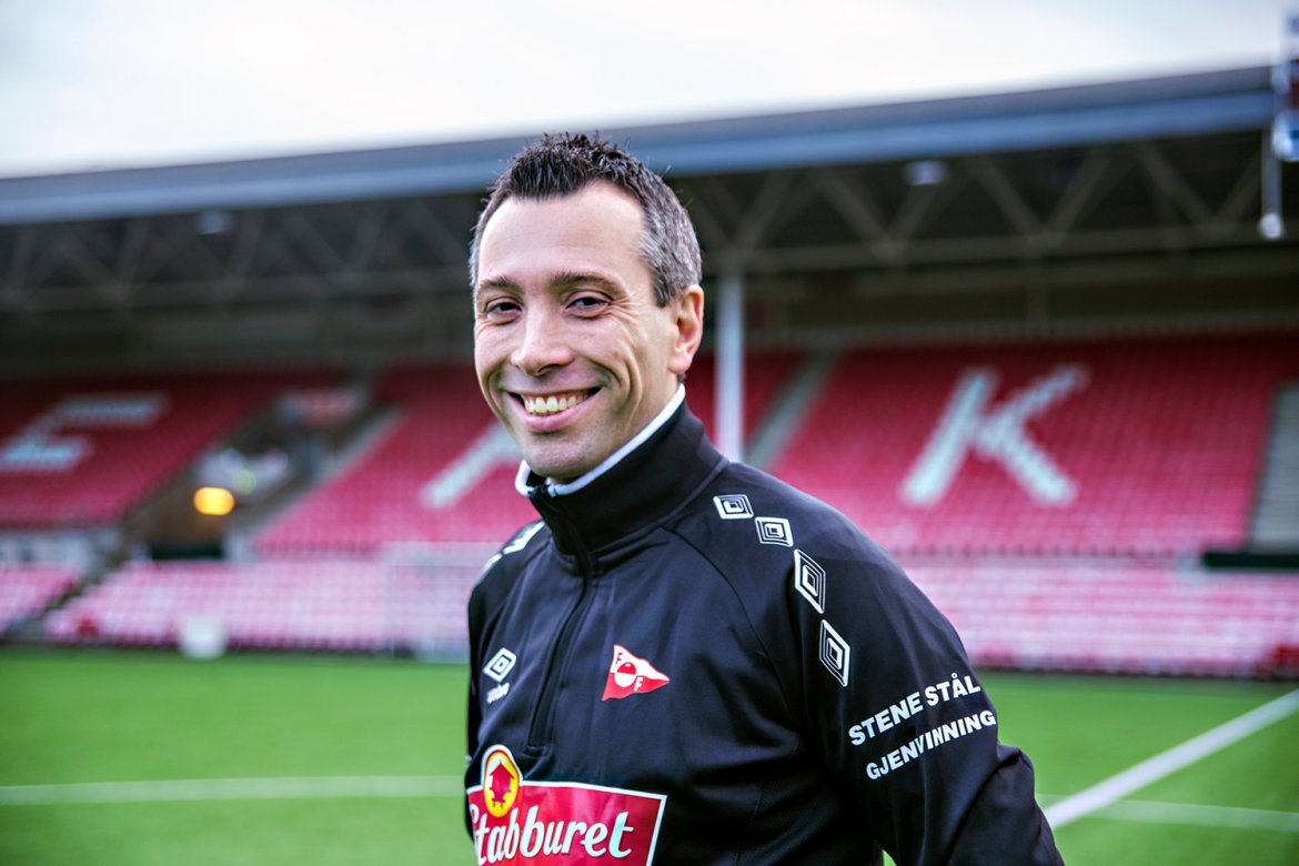 Andrea Loberto presentert som ny hovedtrener i FFK