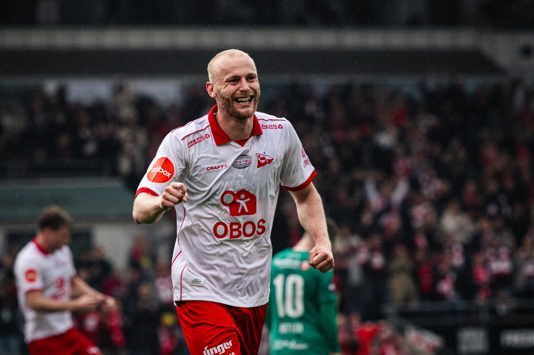 Det var brede FFK-glis etter 2-0-scoringen rett før pause.