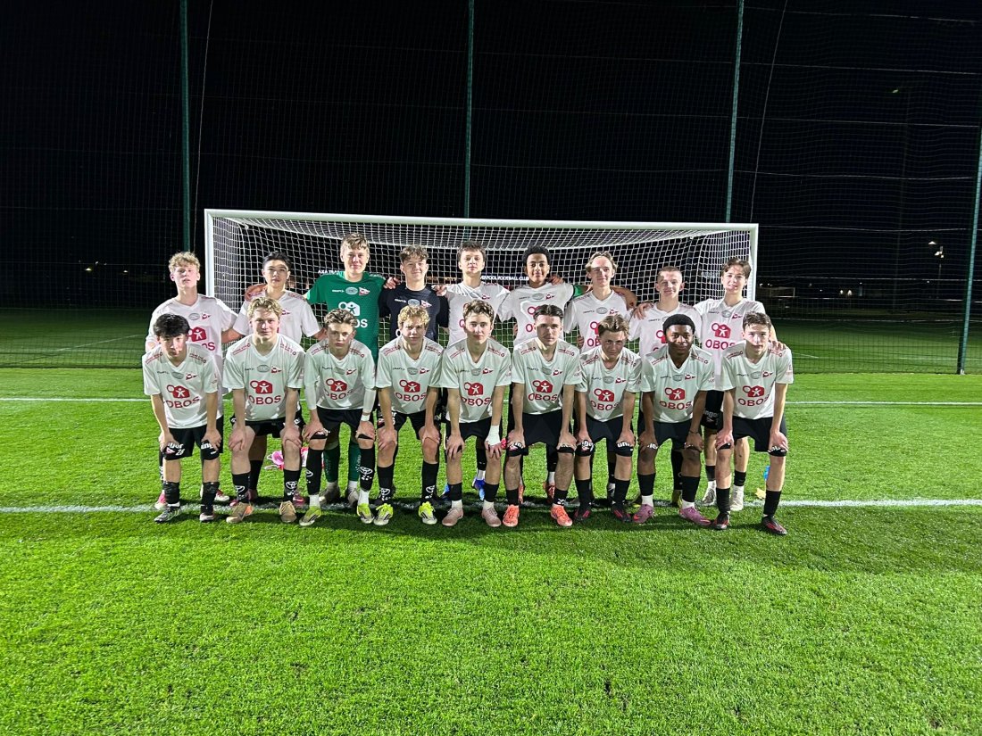 G17 på kampleir i Liverpool