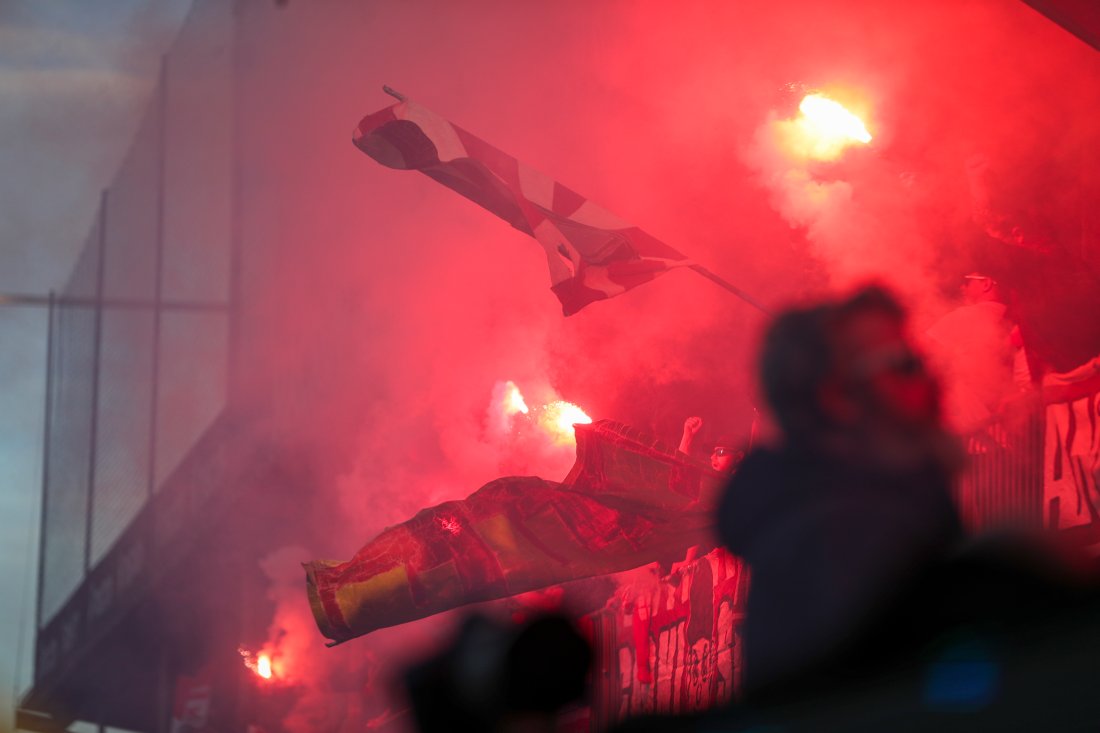 Bortefeltet var i fyr og flamme etter Faraas sin sene scoring. (Foto: Trond R. Teigen / NTB)