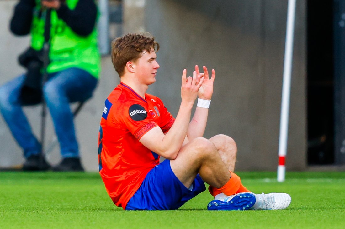 Kristian Lonebu feirer etter 2-1-målet. (Foto: Svein Ove Ekornesvåg / NTB)