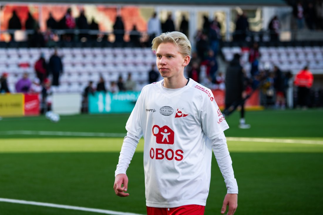 Granaas etter debuten sin mot LSK i generalprøven. (Foto: CAID Media)