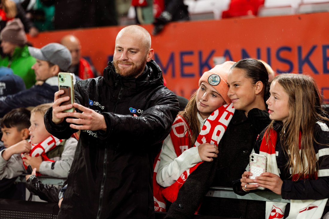 1500 barn og unge blir å se på nordsiden av Stadion på Søndag. (Foto: Qwerty AS)