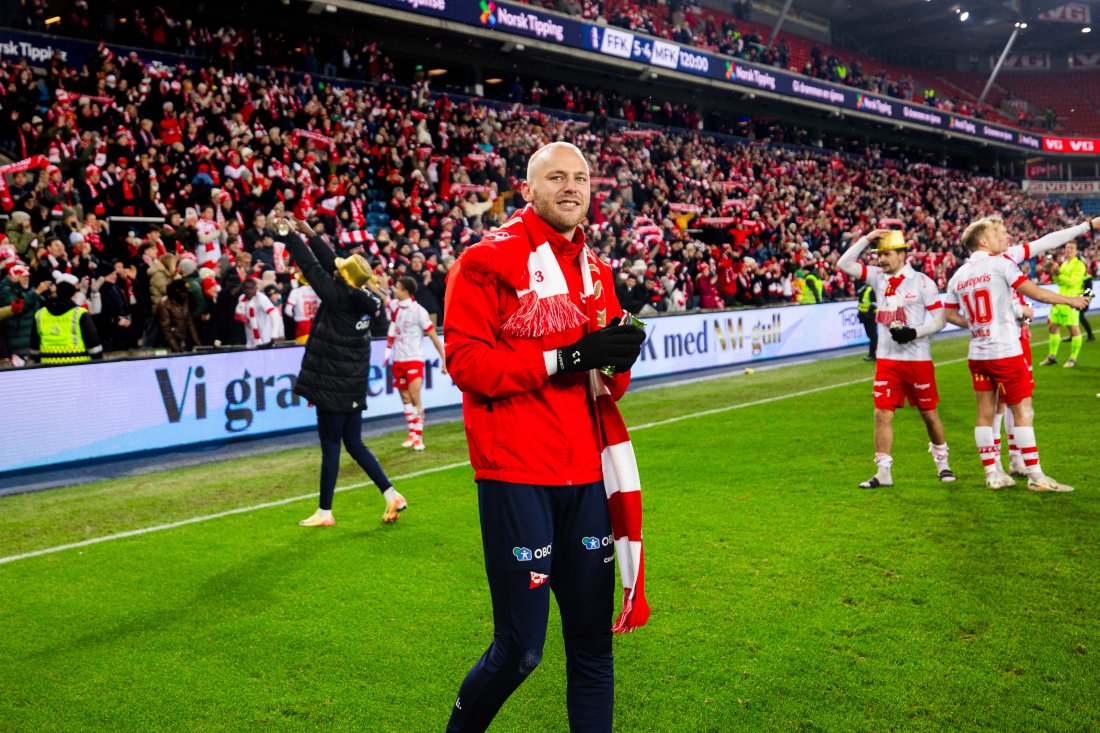 Sondre Sørløkk må være med å beseire gamleklubben dersom han skal få oppleve dette igjen. (Foto: Qwerty AS)