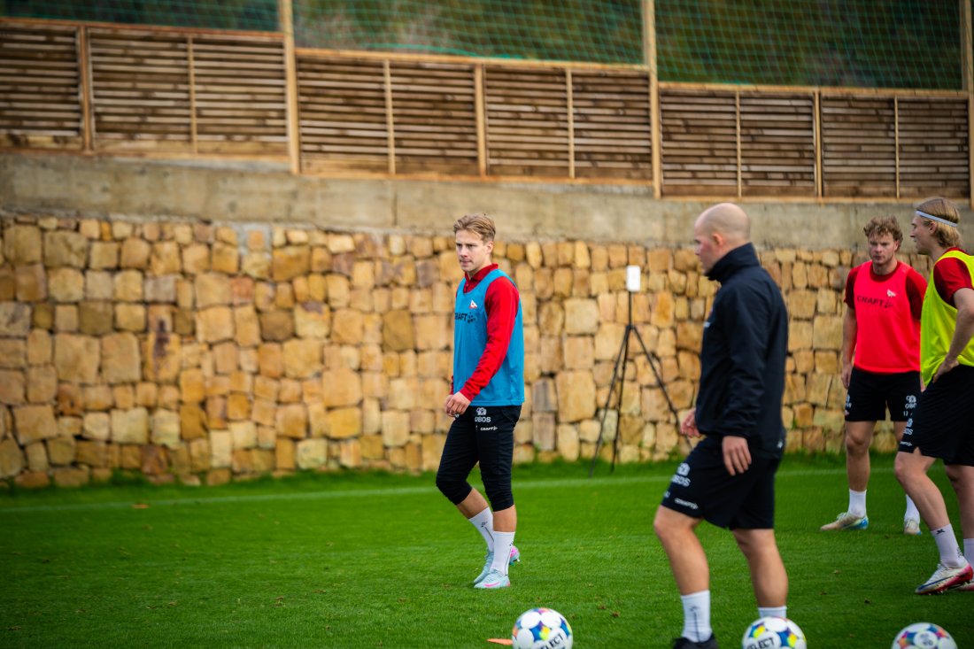 Benjamin Faraas starter sin første kamp siden våren 2025.