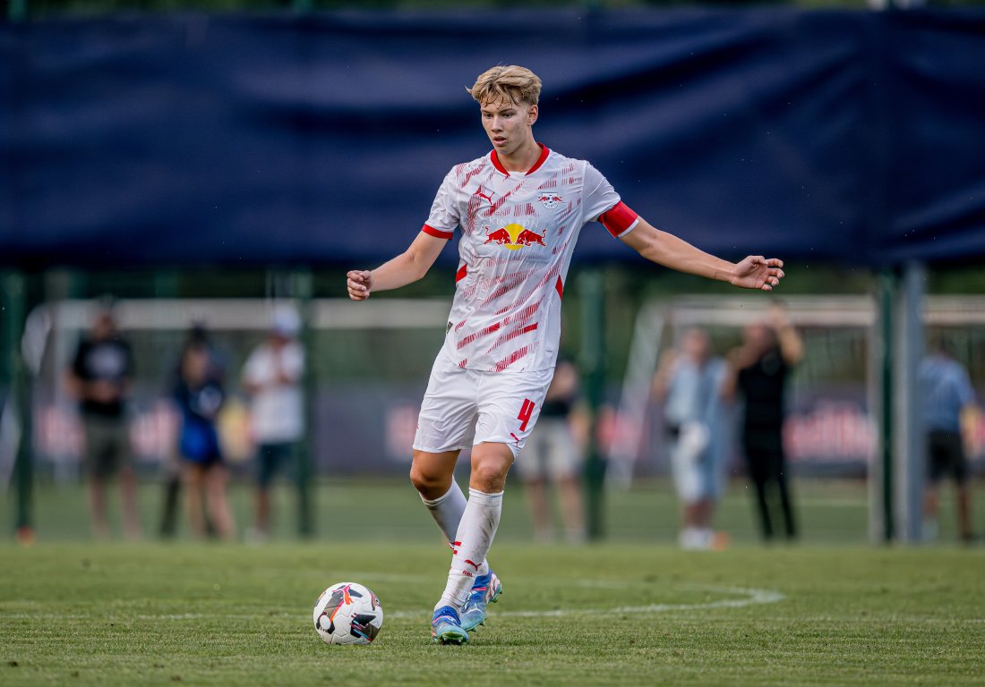 Jonathan i aksjon for RB Leipzig.
