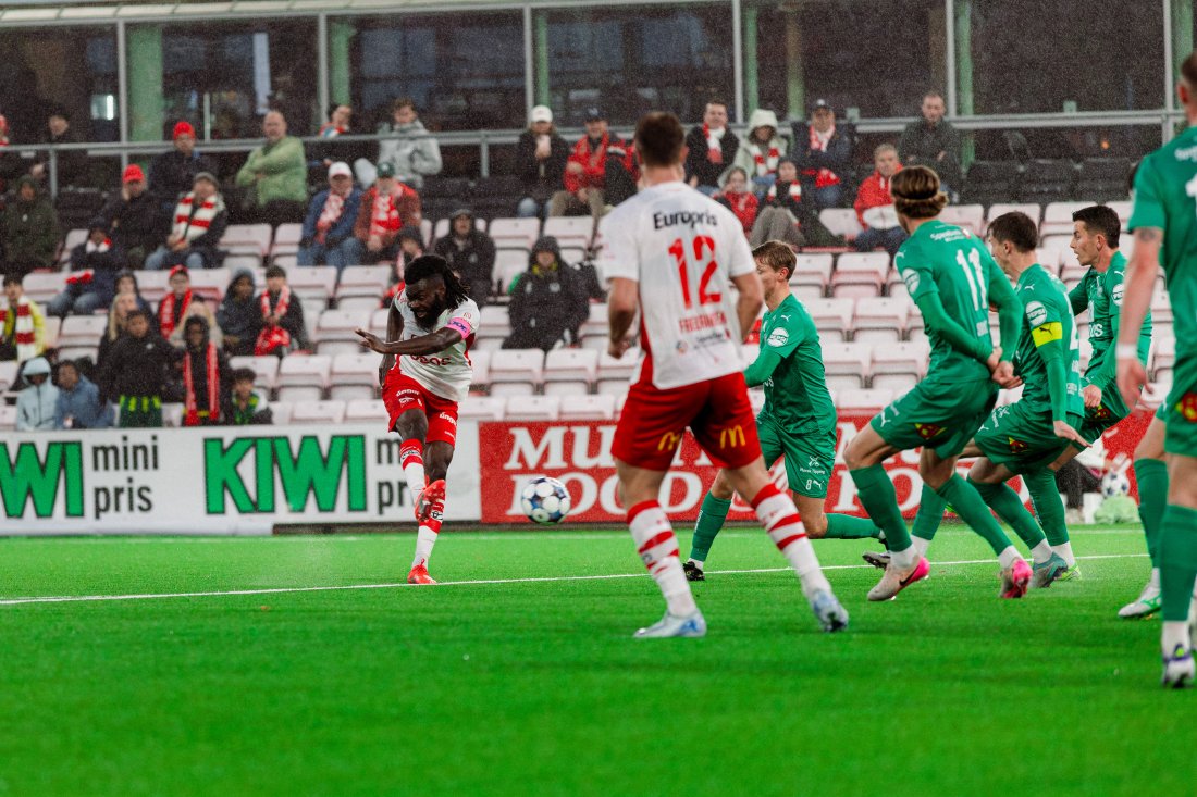 Leo da han banket inn 1-1-scoringen mot HamKam på Stadion i høst. (Foto: Qwerty AS)