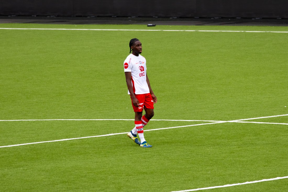 Kennedy Okpaleke var én av åtte A-lagsspillere med i troppen til FFK2 mot Borgen.