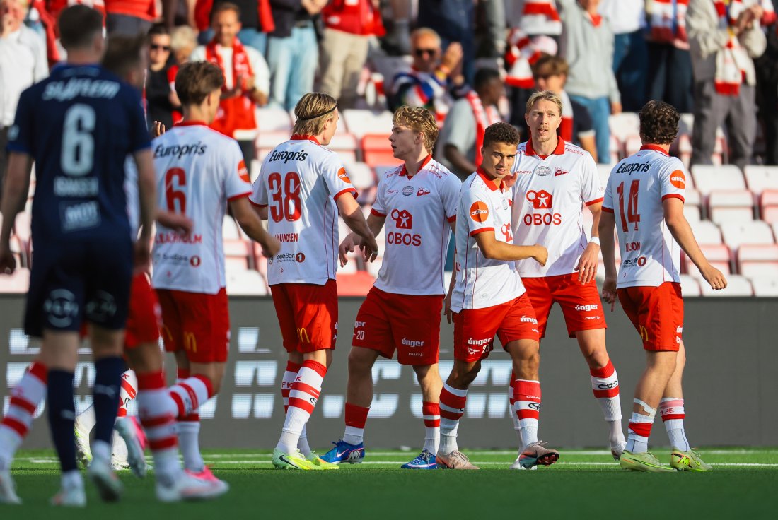 Oskar sin tidlige scoring ble også kampens eneste. (Foto: Thomas Andersen / NTB)