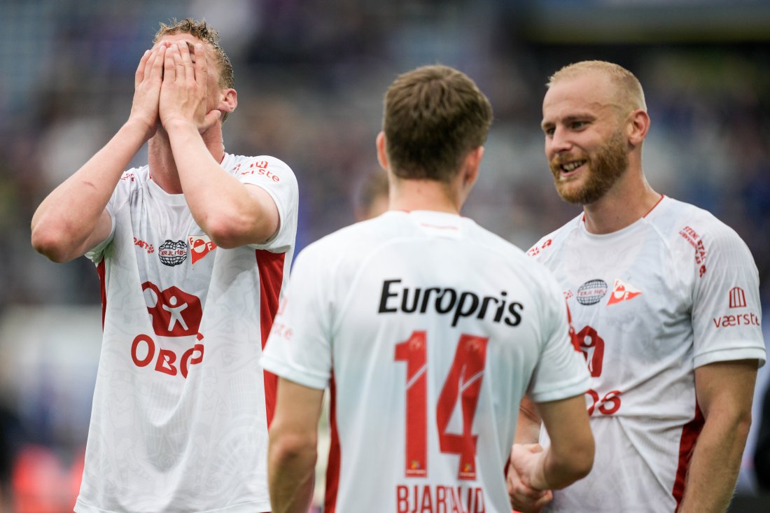 Det var en noe skuffet gjeng etter kampslutt. (Foto: Stian Lysberg Solum / NTB)