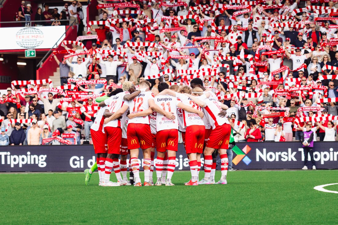 Støtten vi får fra våre supportere er en av de viktigste grunnene til den gode hjemmeformen. (Foto: Qwerty AS)