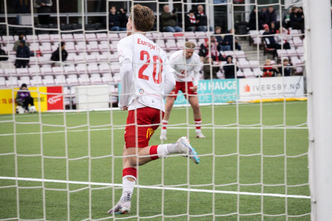 Oskar Øhlenschlæger sto for sesongoppkjøringens siste scoring. (Foto: Olrud Media)