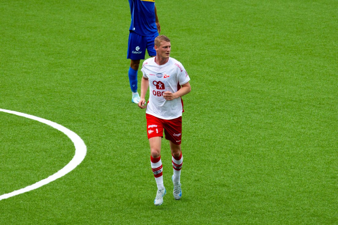Emil Holten satt inn 2-0-målet etter et godt angrep.