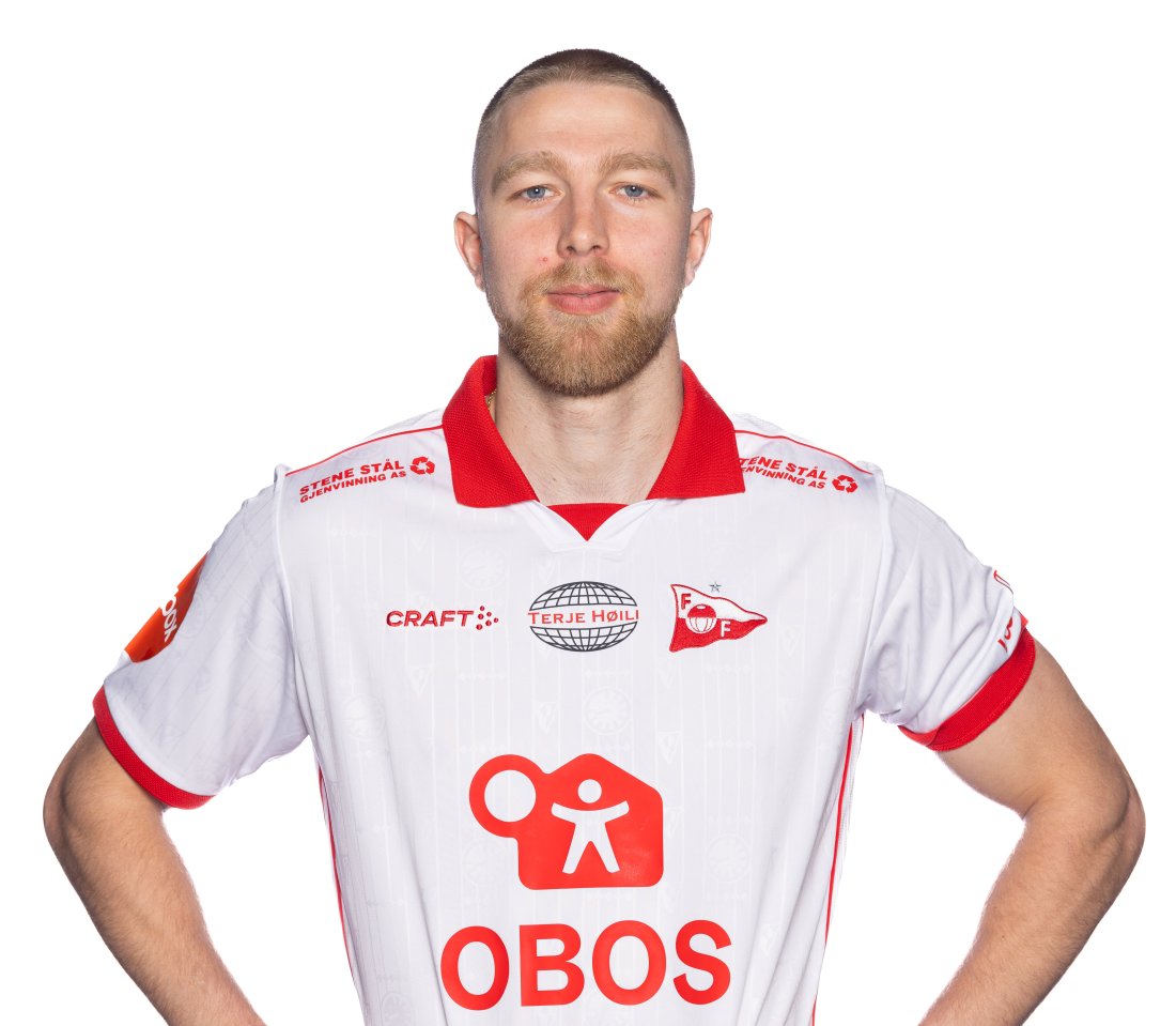 Fredrik Holmé (bildet) og Samuel Leach Holm debuterer fra start i dag.