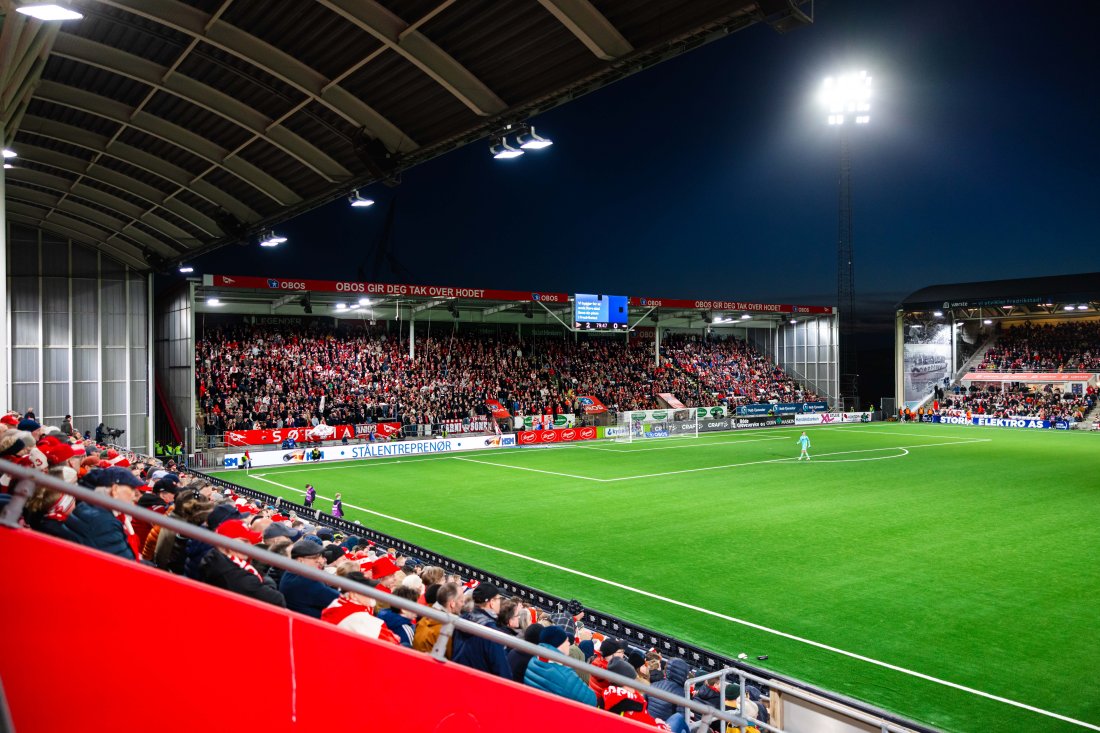 9166 ble årets tilskuersnitt på Fredrikstad Stadion. Kun tre ganger i historien har snittet vært høyere gjennom en hel sesong.