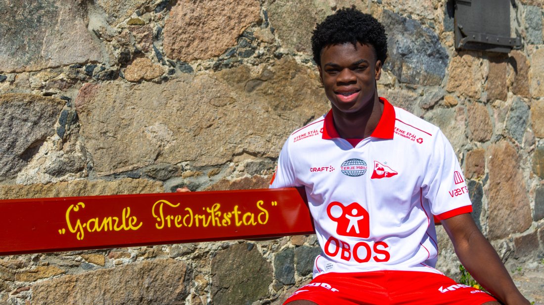 Gabriel Wesseh har fått et godt førsteinntrykk av byen, og sier han liker å gå turer for å bli bedre kjent med sin nye hjemby.